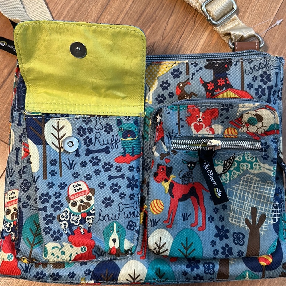Lily Bloom purse with multiple pockets and adjustable strap